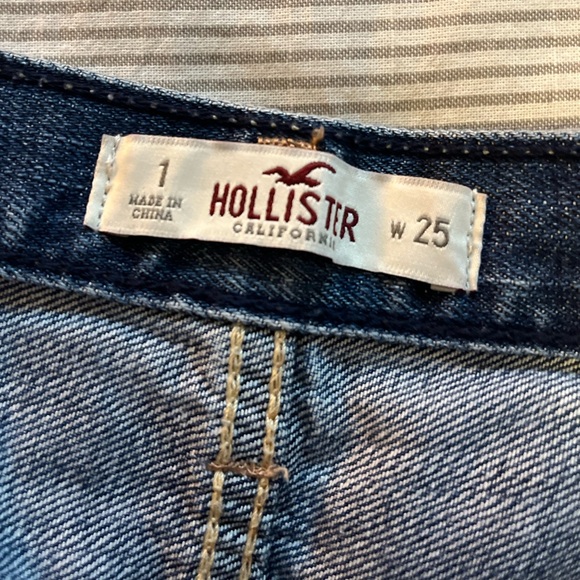hollister high rise denim short - Picture 2 of 4